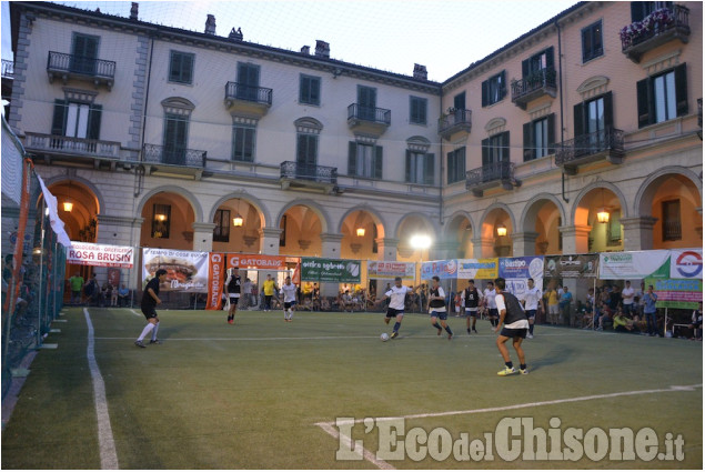 Pinerolo: Calcetto nel centro storico