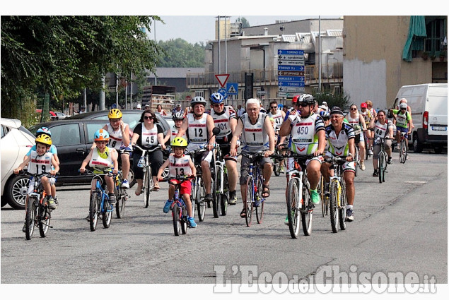 Nichelino: biciclettata dei Polesani