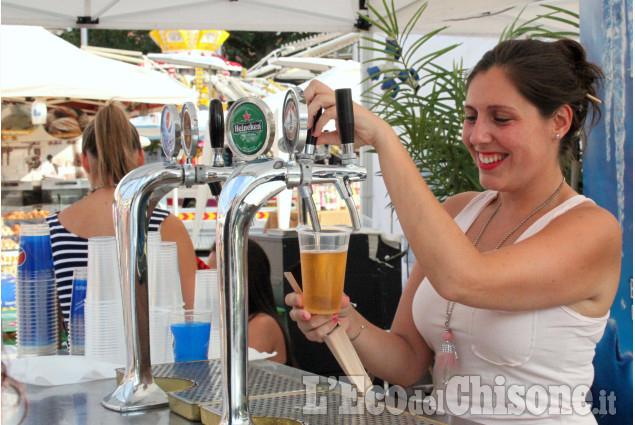 Nichelino: Festa della birra e bancarelle