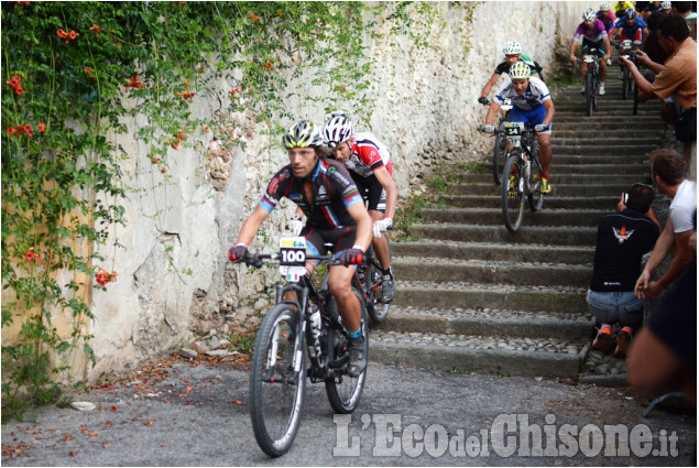 Cavour: Iron Bike in serata