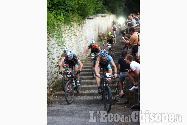 Cavour: Iron Bike in serata