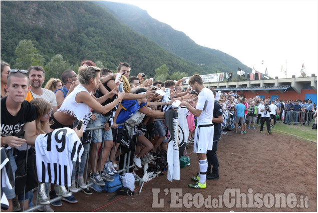 Villar Perosa Juventus calcio in festa 