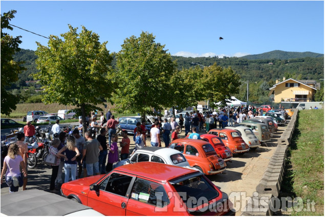 Roletto: festa patronale concorso di pittura, auto storiche e scassabudelle