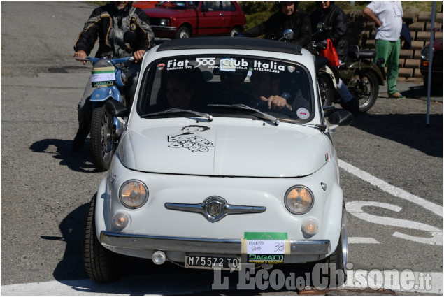 Roletto: festa patronale concorso di pittura, auto storiche e scassabudelle