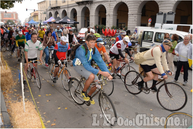 Pinerolo : La Classica Cronometro e passegiata Pinerolo : La Classica Cronometro e passegiata
