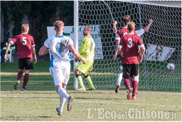 Calcio serie D: Pinerolo-Borgosesia 2-1