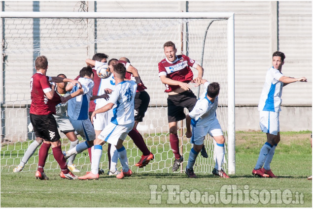 Calcio serie D: Pinerolo-Borgosesia 2-1