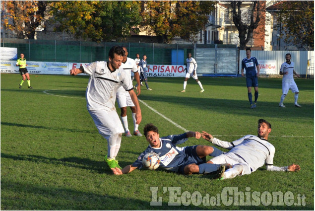 Calcio: Pinerolo Rapallo