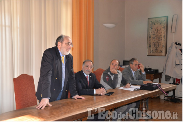 Pinerolo : sopralluogo degli organizzatori del Giro D&#039;Italia 2016