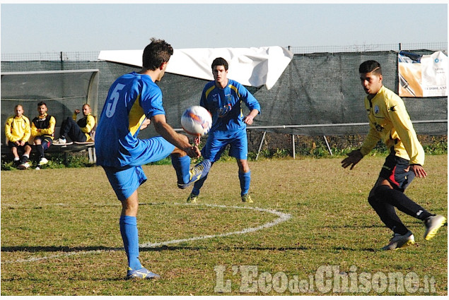 Calcio 2ª categori: Aurorarinascita Piossasco-S. Pietro V.L. 2-3