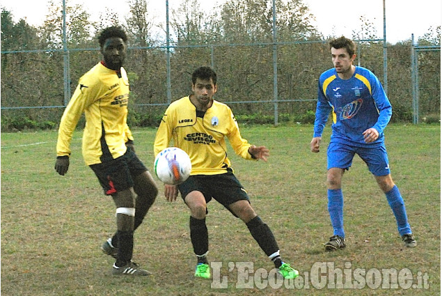 Calcio 2ª categori: Aurorarinascita Piossasco-S. Pietro V.L. 2-3