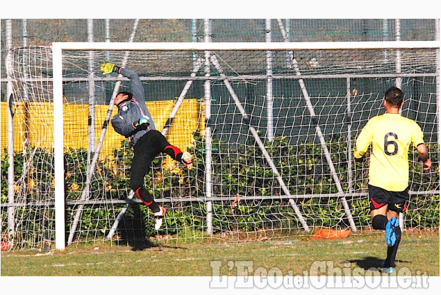 Calcio 2ª categori: Aurorarinascita Piossasco-S. Pietro V.L. 2-3