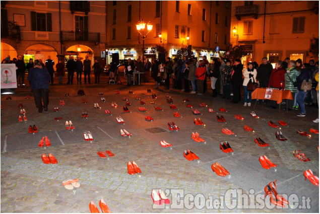 Pinerolo Svolta Donna in Piazza Facta