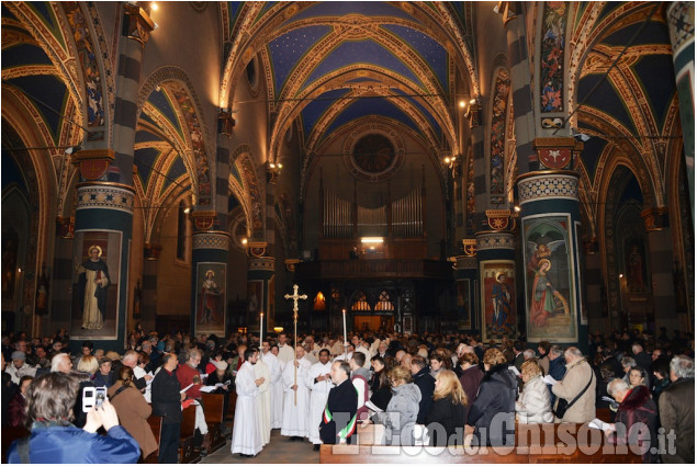 Pinerolo: L&#039;apertura della &quot;Porta Santa&quot;