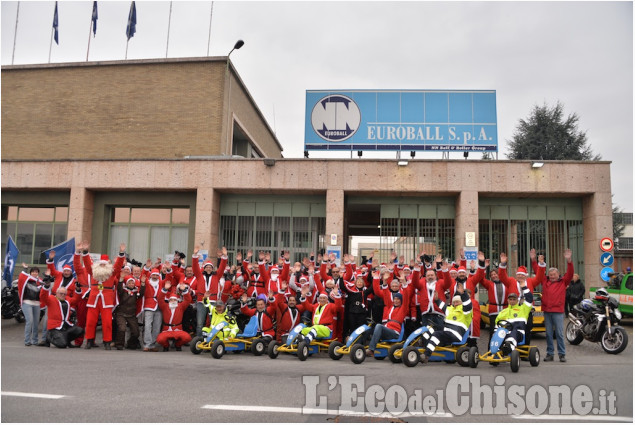Pinerolo Babbi Natali in partenza per Torino
