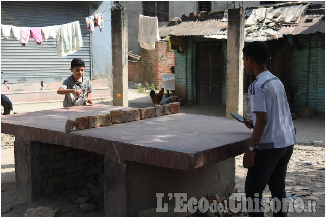 Il Nepal sei mesi dopo il sisma: il viaggio di Valter Perlino con un gruppo di pinerolesi