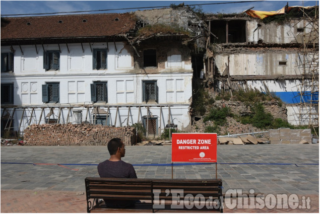 Il Nepal sei mesi dopo il sisma: il viaggio di Valter Perlino con un gruppo di pinerolesi