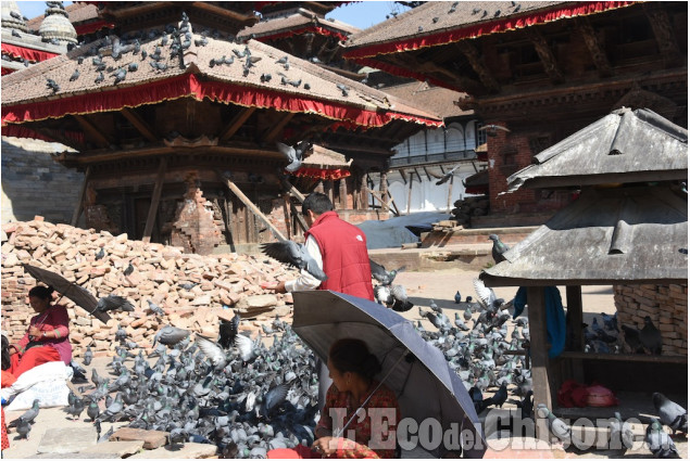 Il Nepal sei mesi dopo il sisma: il viaggio di Valter Perlino con un gruppo di pinerolesi