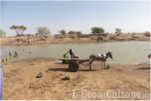 Il Vescovo di Pinerolo Debernardi in Burkina