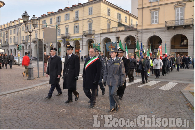 Pinerolo corteo per ricordare &quot; il giorno della memoria&quot;