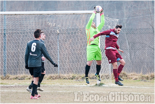 Calcio 1ª cat.: Pinasca-Perosa