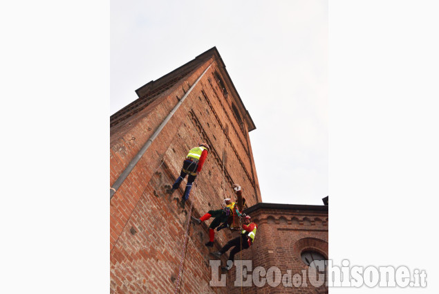 A Pinerolo Gianduja è come Spiderman