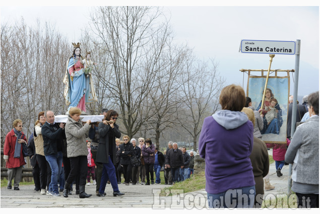 Bricherasio, processione a S. Caterina
