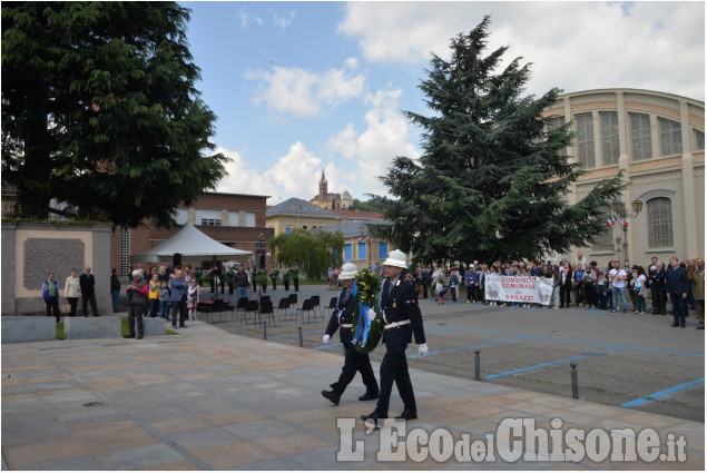 Pinerolo: Corteo del 25 Aprile