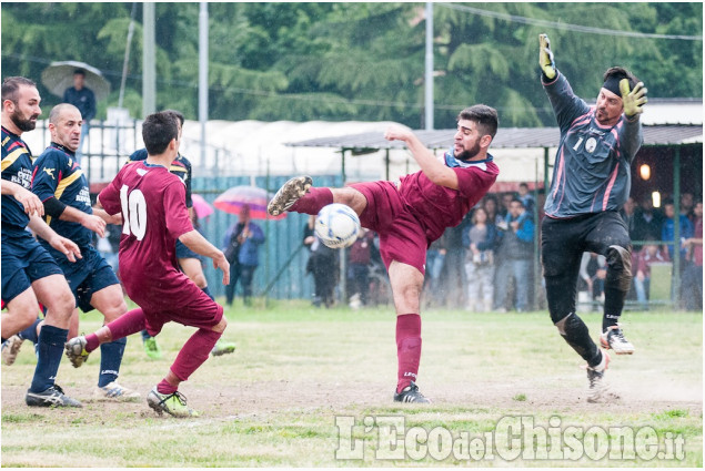 Calcio 2ª cat.:  Piossasco-Aurora Rinascita Piossasco