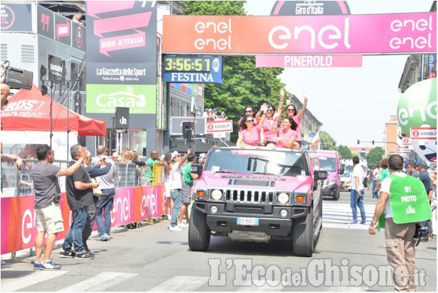 Giro d&#039;Italia 2016: diario in immagini di una giornata speciale per Pinerolo