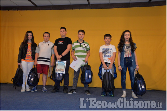 Cumiana Premiazione concorso scuole L'eco del Chisone Cumiana Premiazione concorso scuole L'eco del Chisone
