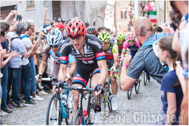 Pinerolo scatti fotografici del giro d&#039;Italia