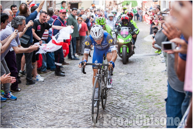 Pinerolo scatti fotografici del giro d&#039;Italia