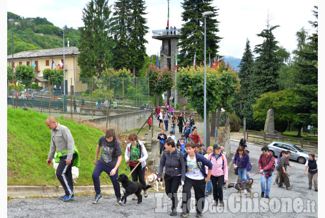 Prarostino &quot;zampettando&quot; in paese