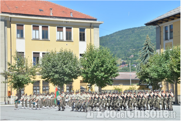 Comandante del 3°Alpini a Pinerolo ,Colonnello Nicola Piasente Comandante del 3°Alpini a Pinerolo Colonnello Nicola Piasente