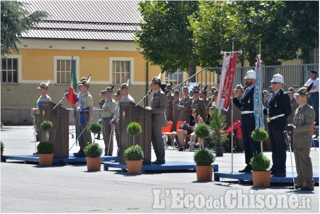 Comandante del 3°Alpini a Pinerolo ,Colonnello Nicola Piasente Comandante del 3°Alpini a Pinerolo Colonnello Nicola Piasente