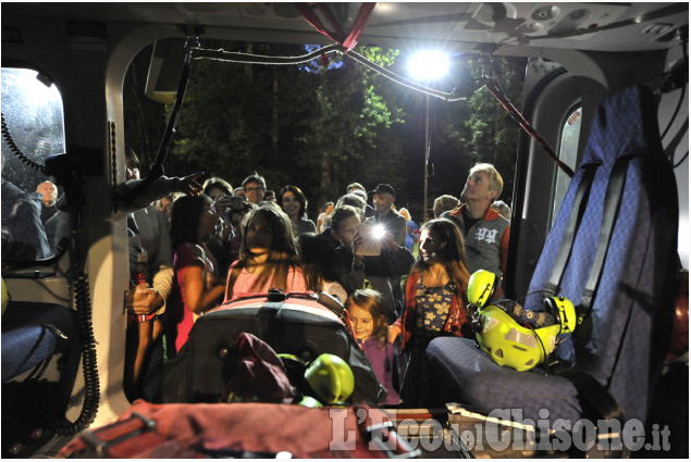 Elisoccorso in notturna a Bobbio Pellice: la prova momento per momento