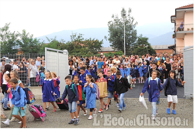 Primo giorno di scuola alla primaria di Bagnolo