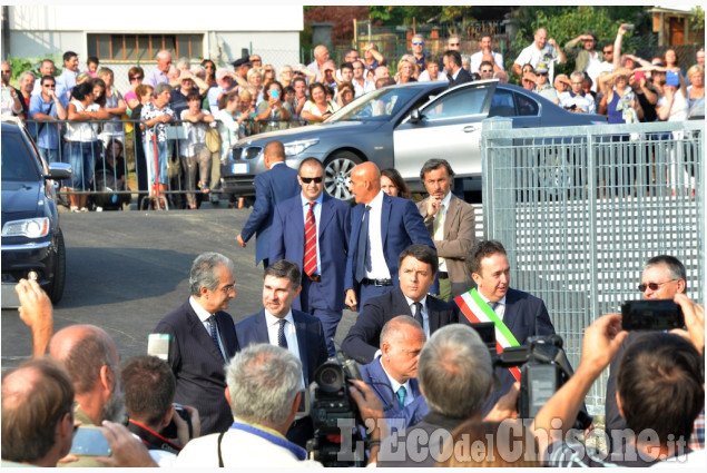 Le immagini della visita di Renzi a Bagnolo