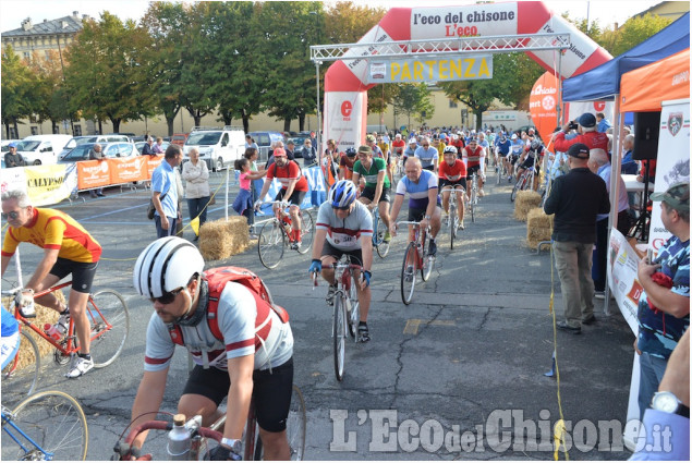 Pinerolo :Ciclismo Vintage e la Classica Pinerolo :Ciclismo Vintage e la Classica