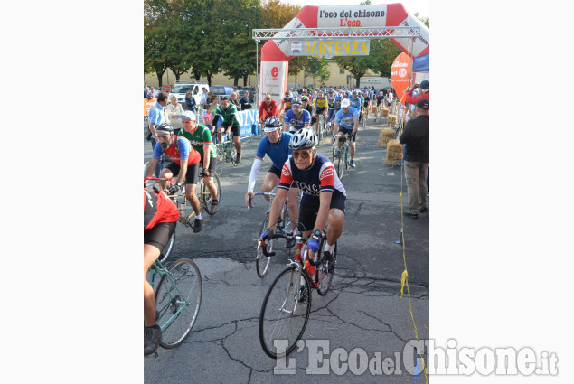 Pinerolo :Ciclismo Vintage e la Classica Pinerolo :Ciclismo Vintage e la Classica