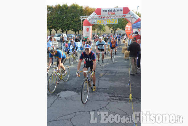 Pinerolo :Ciclismo Vintage e la Classica Pinerolo :Ciclismo Vintage e la Classica