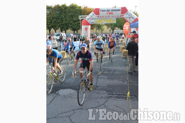 Pinerolo :Ciclismo Vintage e la Classica Pinerolo :Ciclismo Vintage e la Classica