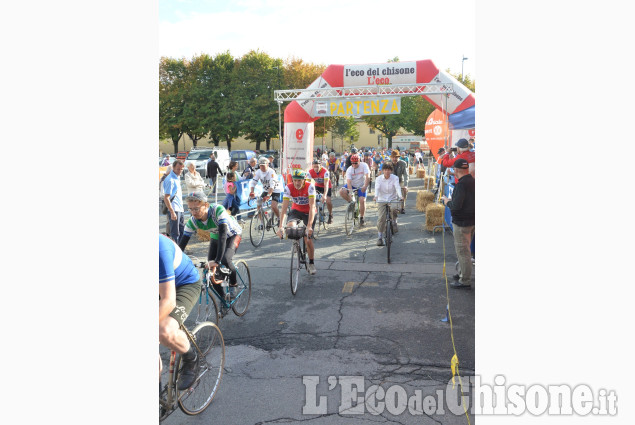 Pinerolo :Ciclismo Vintage e la Classica Pinerolo :Ciclismo Vintage e la Classica