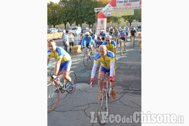 Pinerolo :Ciclismo Vintage e la Classica Pinerolo :Ciclismo Vintage e la Classica