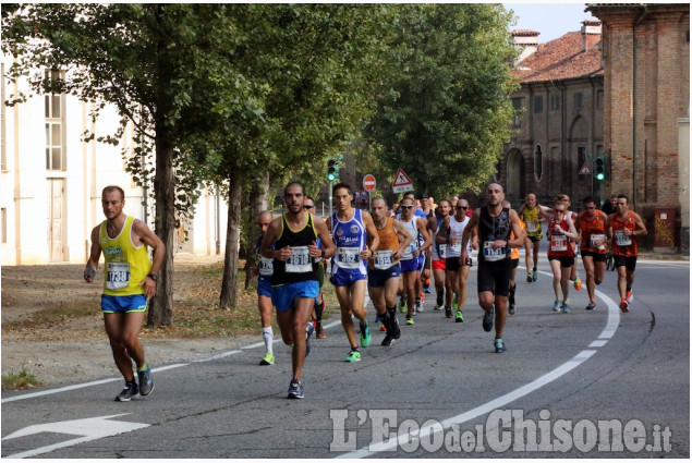 Domenica 2 a Stupinigi la Turin Marathon