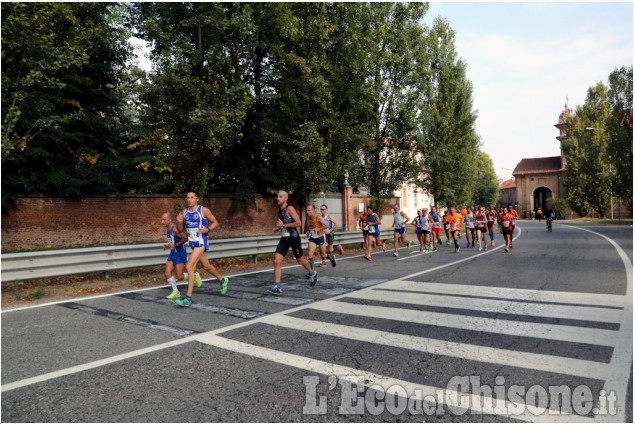 Domenica 2 a Stupinigi la Turin Marathon