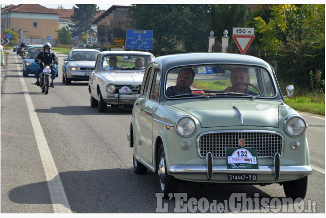 Pinerolo: 4°Raduno auto e moto del passato