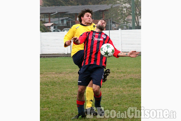 Calcio 2ª cat.: Castagnole-Garino