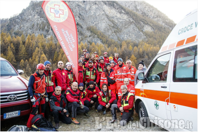 Soccorso Alpino e Croce verde: esercitazione congiunta nella scarpata